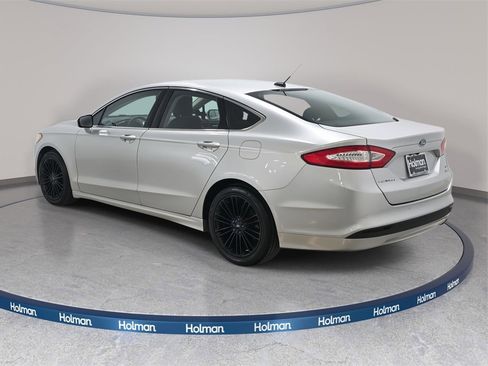 Used 2014 Ford Fusion SE w/ Equipment Group 202A image 8