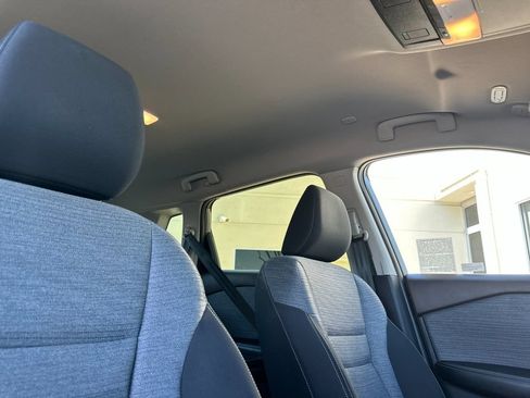 Used 2023 Nissan Rogue SV FWD image 16