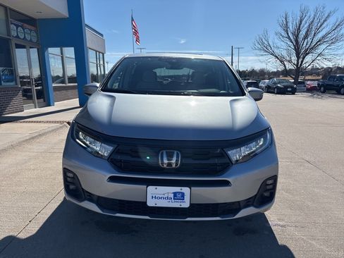 Certified 2026 Honda Odyssey Touring image 2