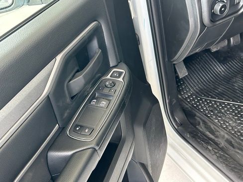 New 2024 RAM 3500 Tradesman image 27