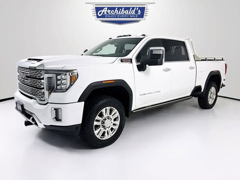 Used 2023 GMC Sierra 3500 Denali w/ Denali Ultimate Package image 3