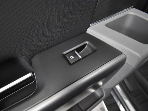 Used 2024 Ford F150 XLT w/ Tow/Haul Package image 10