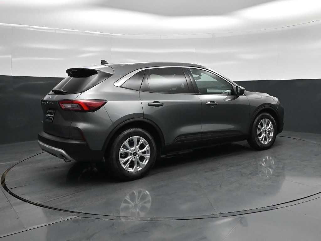 Certified 2023 Ford Escape Active w/ Tech Pack #2 FWD image 28
