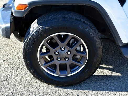 Used 2021 Jeep Wrangler Sport S image 6