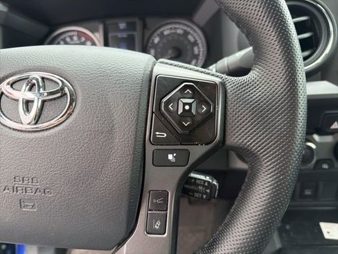 Used 2023 Toyota Tacoma TRD Off-Road image 22