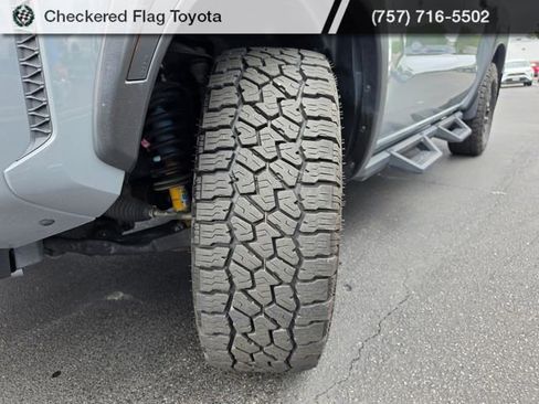 Used 2023 Nissan Frontier PRO-4X w/ Pro Convenience Package AWD/4WD image 14