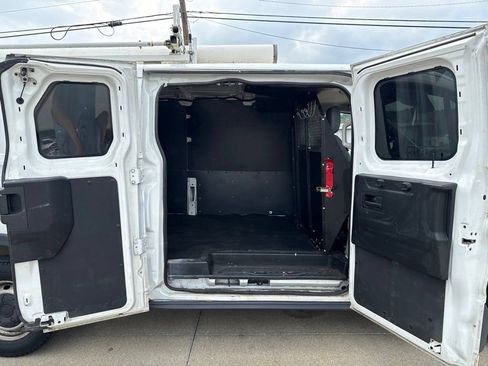 Used 2017 Ford Transit 250 148 Low Roof RWD image 42