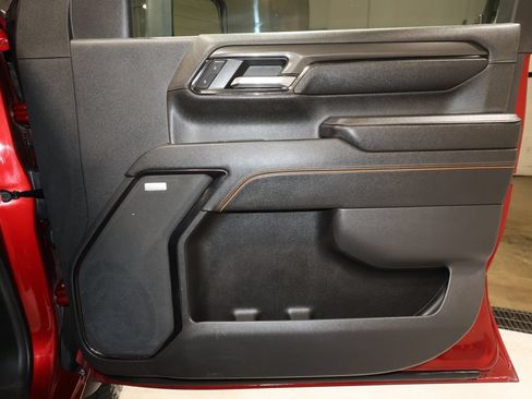 Used 2024 GMC Sierra 2500 AT4 w/ AT4 Premium Plus Package AWD/4WD image 20