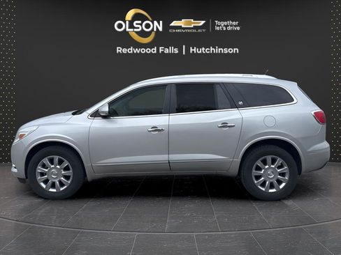 Used 2015 Buick Enclave Premium image 2