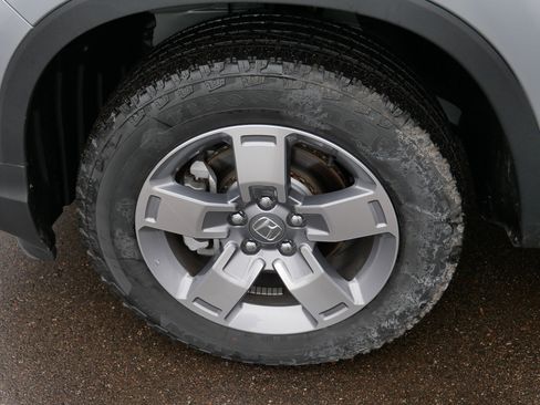 Certified 2025 Honda Ridgeline RTL image 15