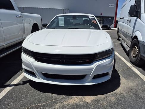 Used 2023 Dodge Charger SXT RWD image 2