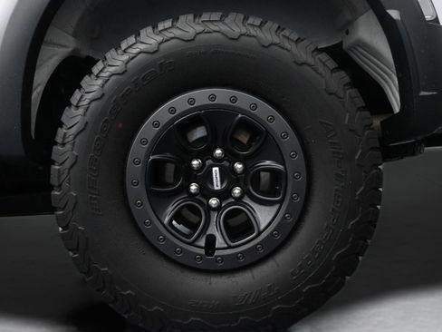 Used 2022 Ford F150 Raptor w/ Equipment Group 801A High AWD/4WD image 10