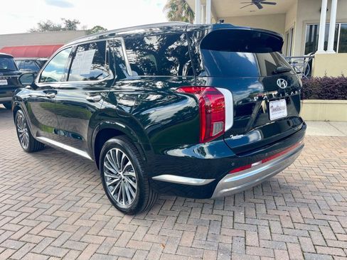 Used 2025 Hyundai Palisade Calligraphy image 3