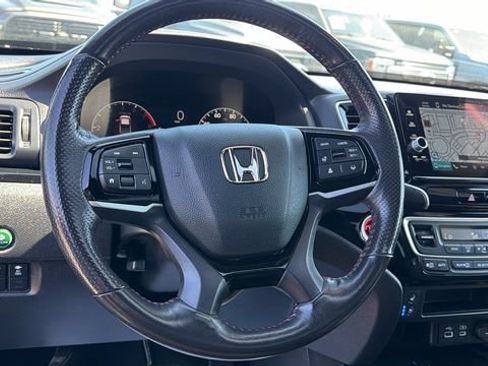 Used 2025 Honda Ridgeline Black Edition image 20