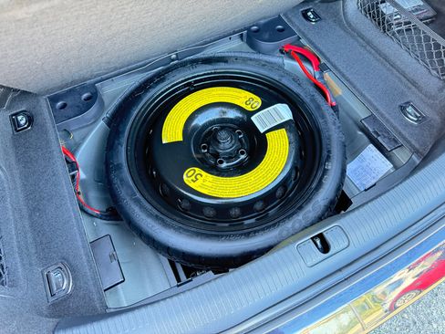 Used 2017 Audi A4 2.0T Premium Plus image 37