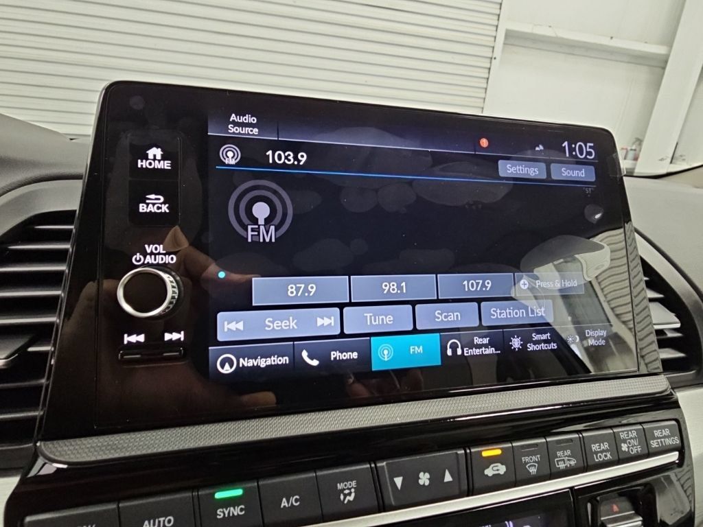 New 2026 Honda Odyssey Touring image 16