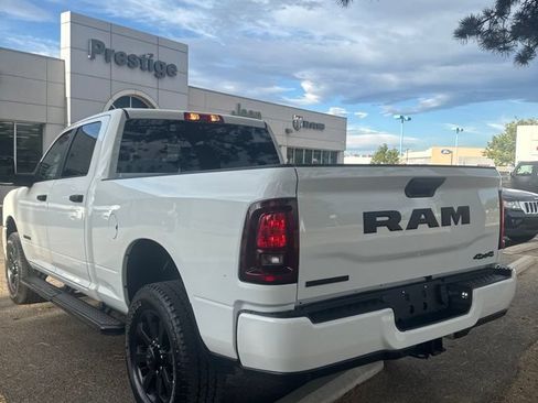 Used 2025 RAM 2500 Big Horn AWD/4WD image 2