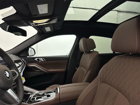 New 2026 BMW X6 xDrive40i image 24