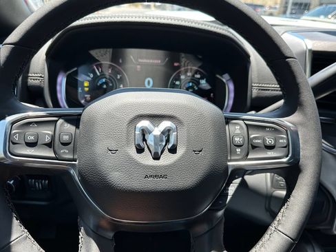 New 2026 RAM 3500 Laramie AWD/4WD image 18