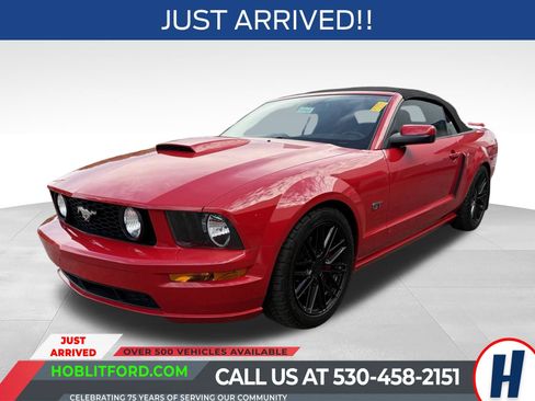 Used 2007 Ford Mustang GT Premium RWD image 4