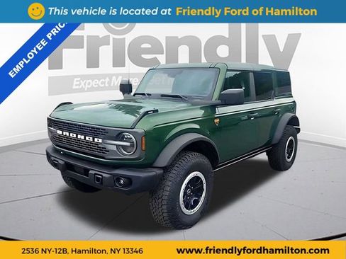 New 2025 Ford Bronco Badlands w/ Sasquatch Package AWD/4WD image 1