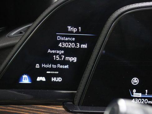 Used 2023 Cadillac Escalade Premium Luxury w/ LPO, Illumination Package RWD image 44