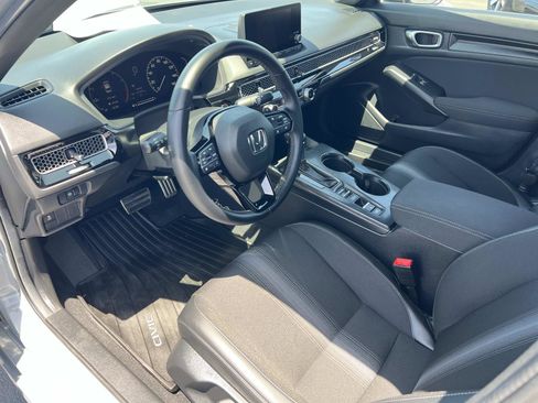 Certified 2025 Honda Civic Sport image 5