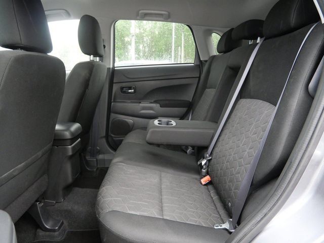 Used 2024 Mitsubishi Outlander Sport ES AWD/4WD image 12