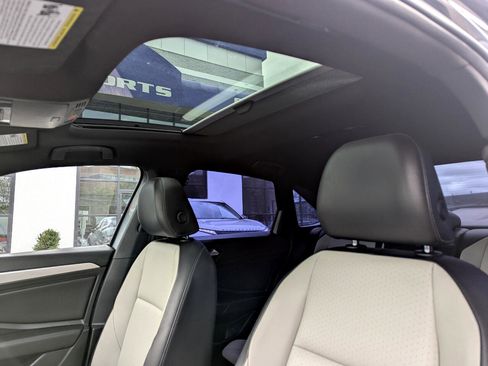 Used 2020 Volkswagen Jetta R-Line image 30