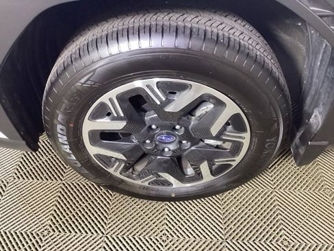 Used 2025 Subaru Forester Premium image 7