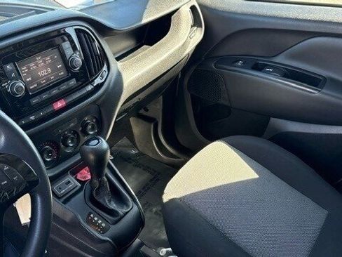 Used 2020 RAM ProMaster City Tradesman FWD image 17