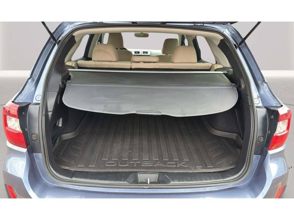 Used 2017 Subaru Outback 2.5i Premium AWD/4WD image 31