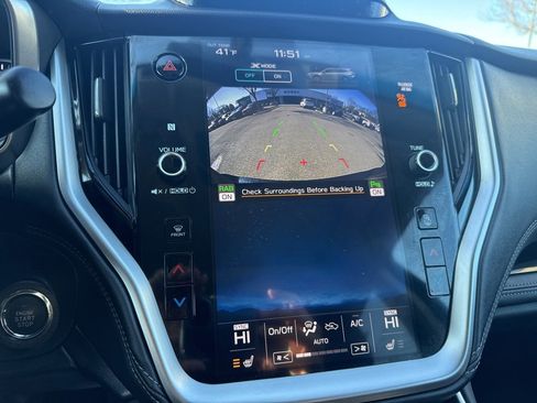 Used 2022 Subaru Outback Limited image 16