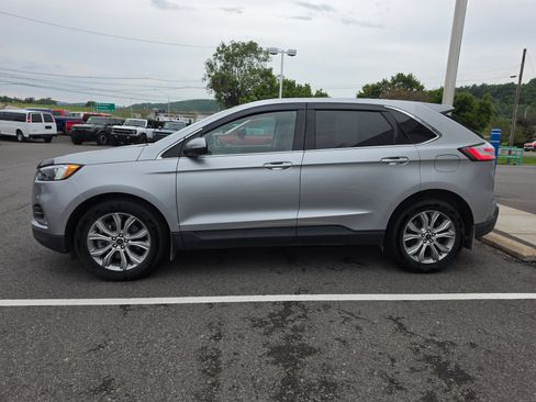 Used 2024 Ford Edge Titanium AWD/4WD image 7