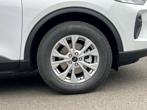 New 2026 Ford Escape Active image 6