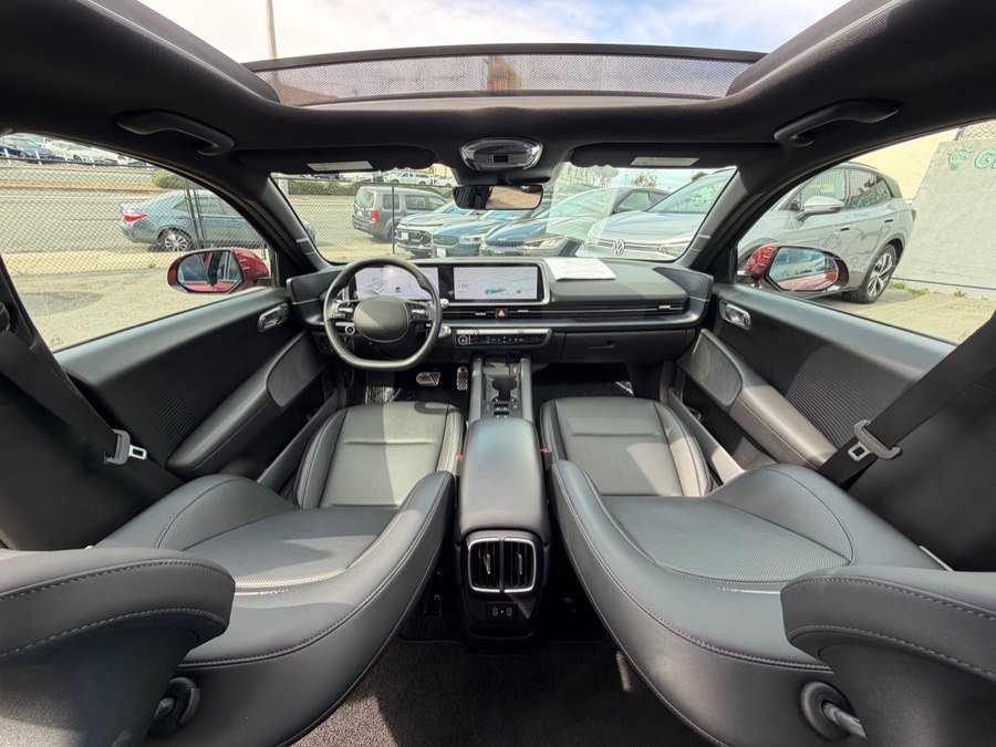 Used 2024 Hyundai Ioniq 6 Limited RWD image 23