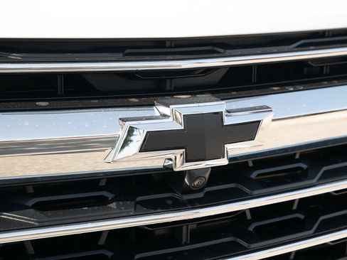 New 2026 Chevrolet Traverse LT w/ Driver Confidence Package image 10