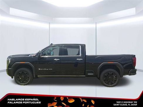 New 2026 GMC Sierra 2500 Denali w/ Denali Reserve Package AWD/4WD image 4