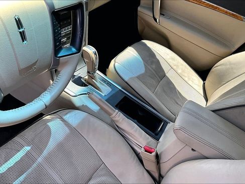 Used 2011 Lincoln MKZ w/ 101A Rapid Spec Order Code FWD image 14