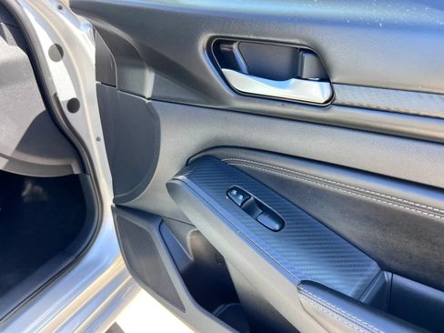 Used 2020 Nissan Altima 2.5 S FWD image 33