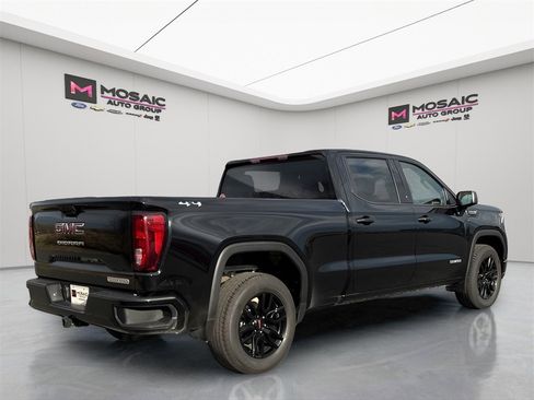 Used 2025 GMC Sierra 1500 Elevation image 7