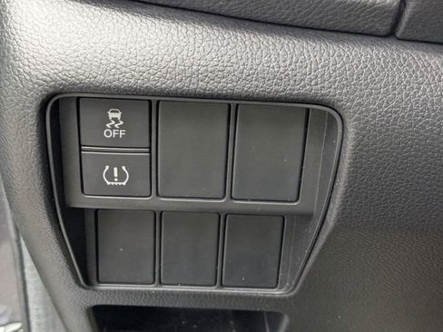 Certified 2019 Honda CR-V LX image 22
