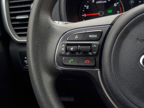 Used 2019 Kia Sportage LX image 19