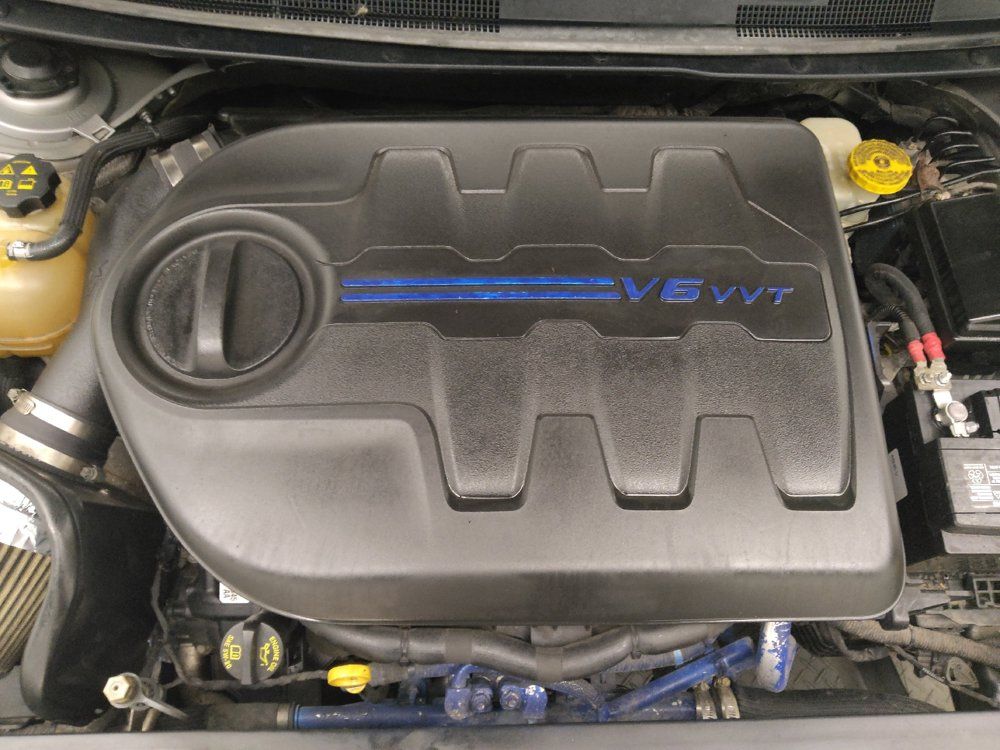 Used 2015 Chrysler 200 C w/ Navigation & Sound Group I FWD image 30