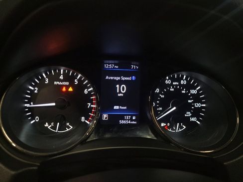 Used 2019 Nissan Rogue SV w/ Premium Package AWD/4WD image 23