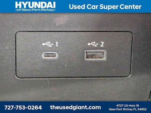 Used 2024 Nissan Pathfinder SV w/ Lighting Package (N92) FWD image 28