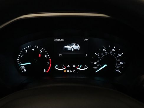 Used 2020 Ford Escape SE image 23