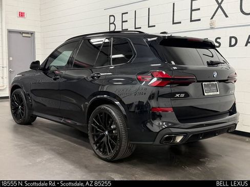 Used 2026 BMW X5 xDrive40i w/ M Sport Package AWD/4WD image 6