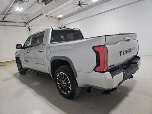 Used 2026 Toyota Tundra Limited AWD/4WD image 4