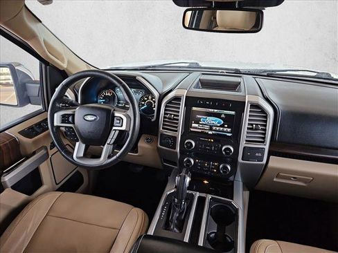 Used 2015 Ford F150 Lariat w/ Equipment Group 502A Luxury AWD/4WD image 3